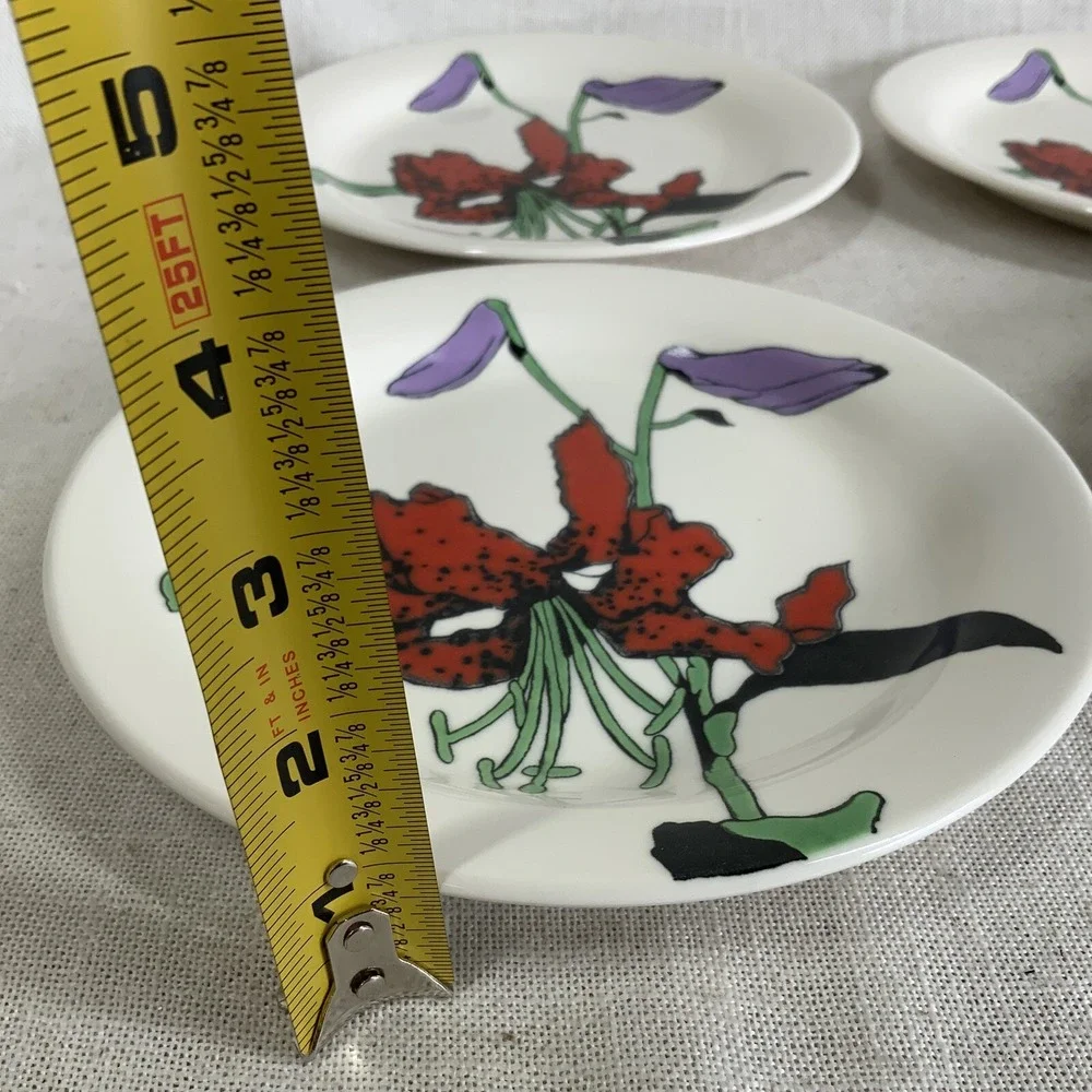 Set‎ 4 Mikasa Uptrend Tiger Lilies 7 3/4